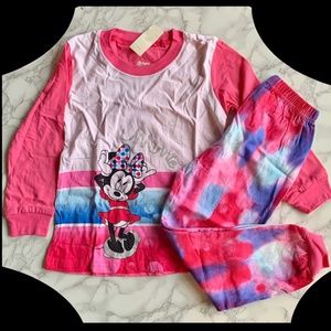 Minnie Mouse 2 piece PJs NWT Size 7 years